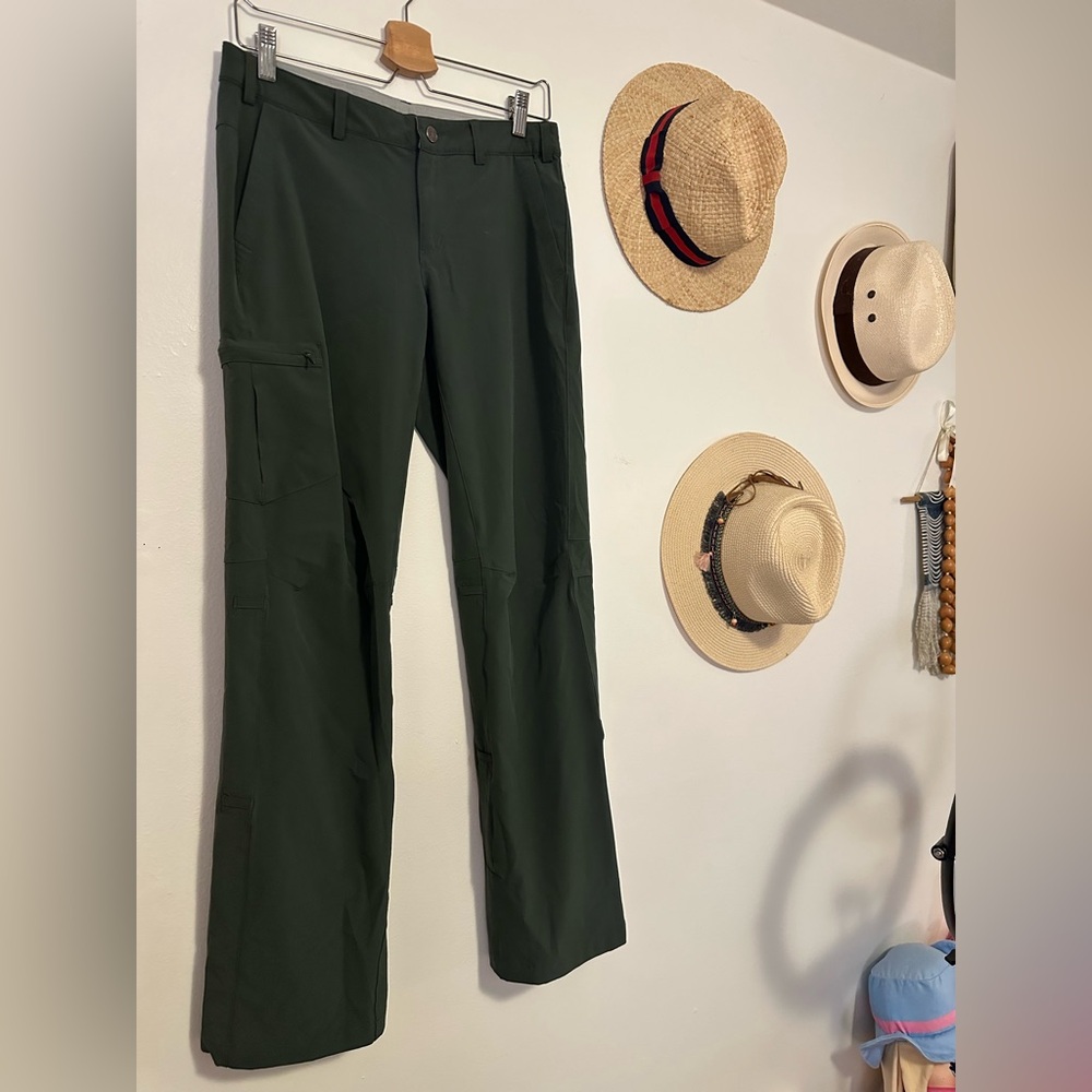 REI Women's Cargo Pants - Picture 4 of 8